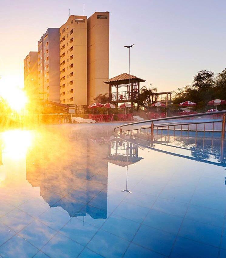 Golden Dolphin Caldas Novas Hotel Oficial 外观 照片